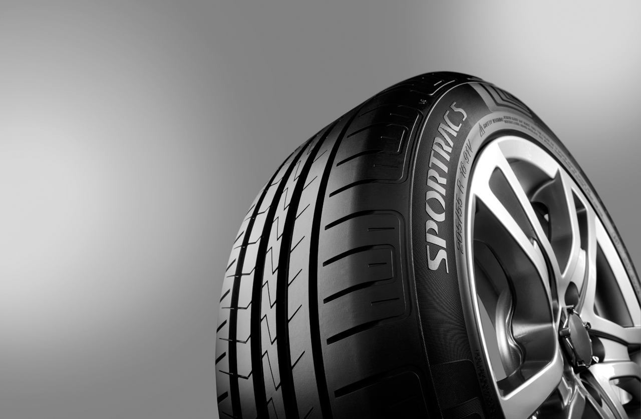 showing to test summer strong points tyre - Tyrepress Vredestein