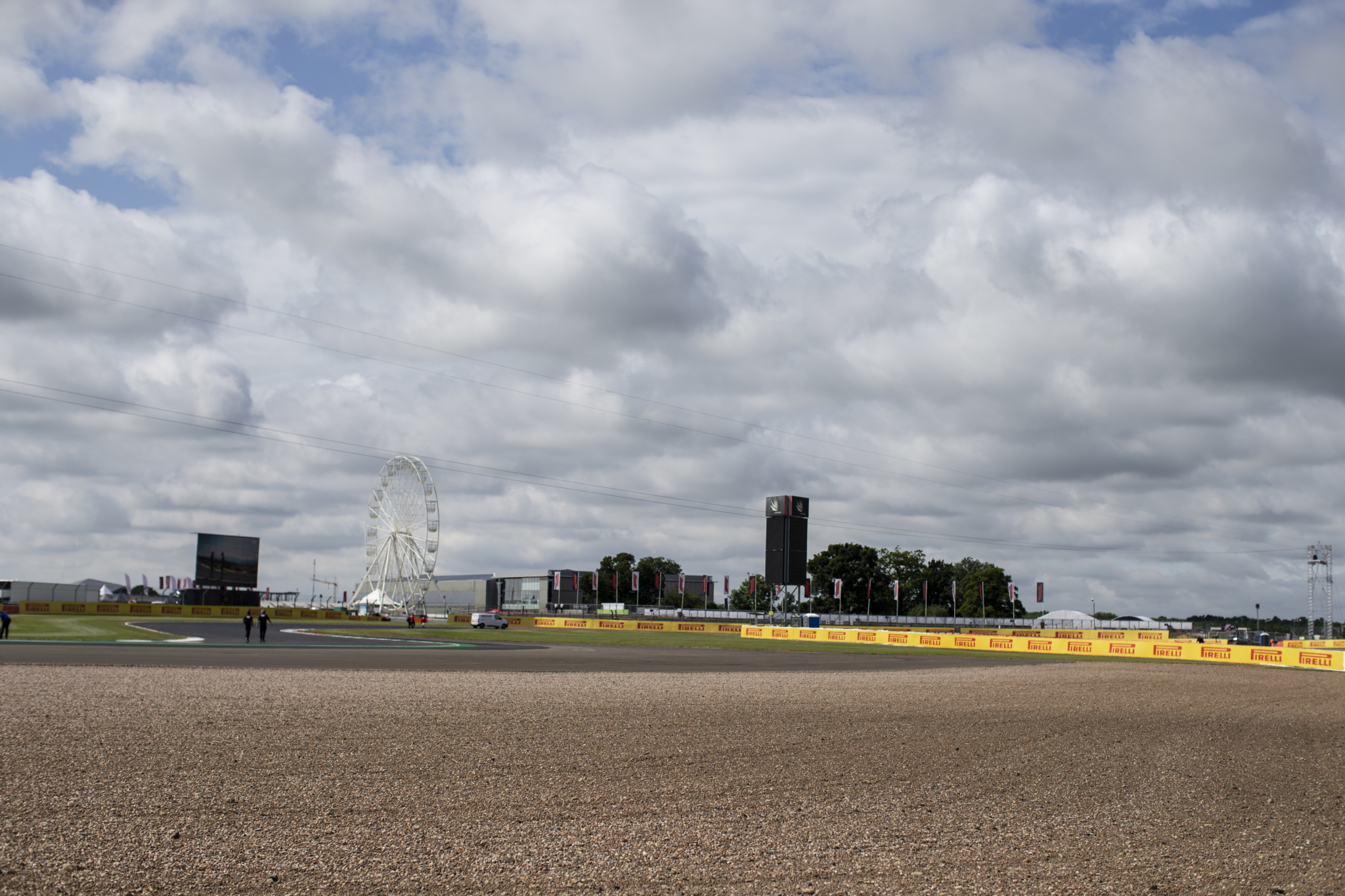 PM Johnson boost for Silverstone-hosted F1 grands prix