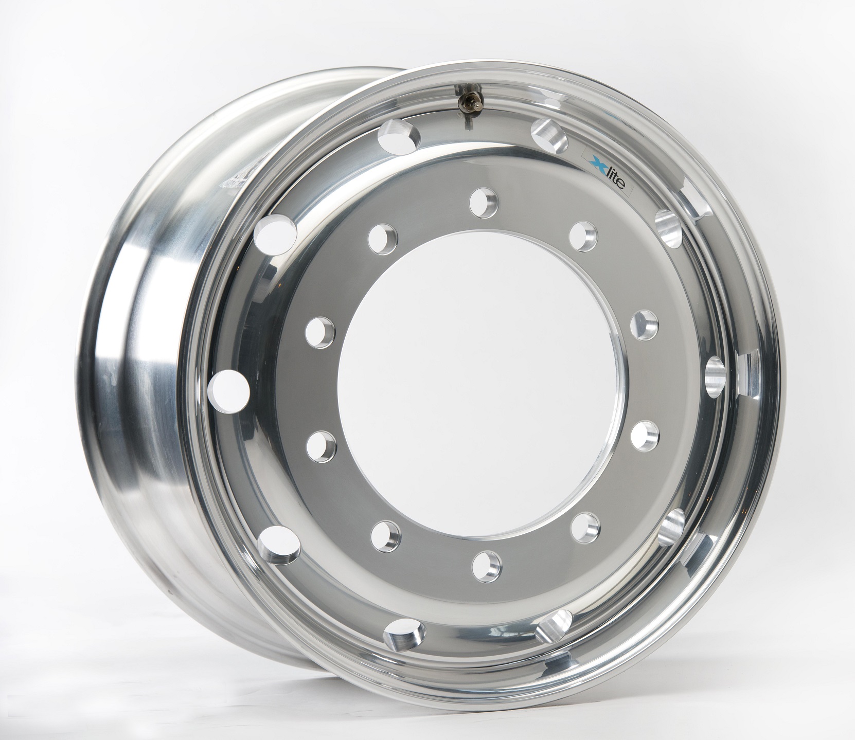 Next gen 11.75×22.5” forged aluminium wheel from MWheels
