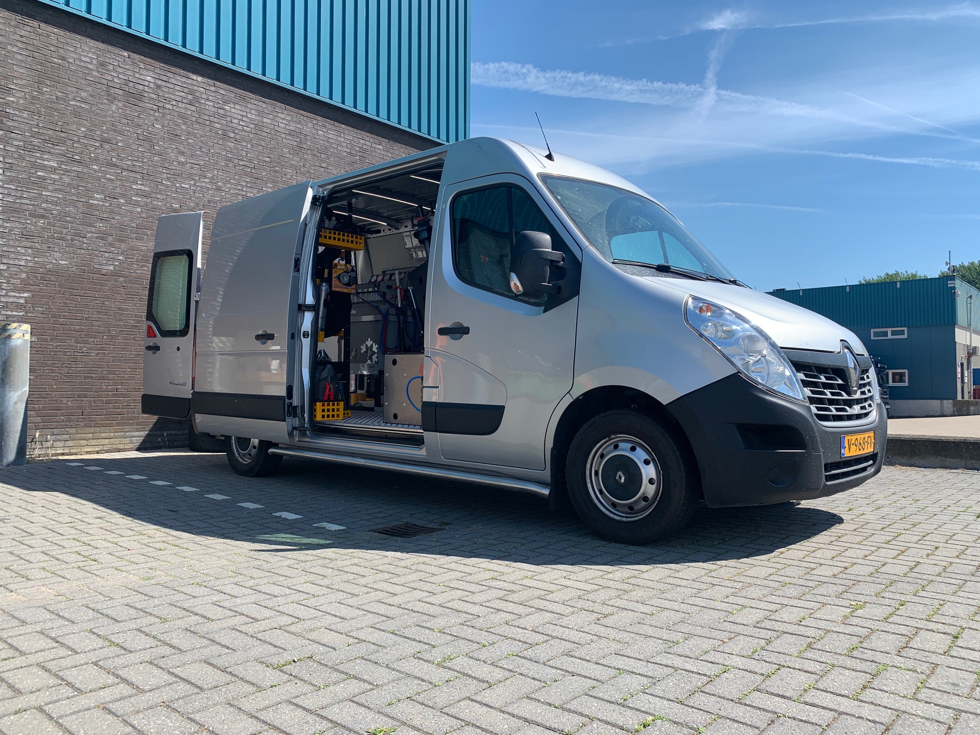 E-CUBE introduce a mobile tyre servicing unit for all budget levels
