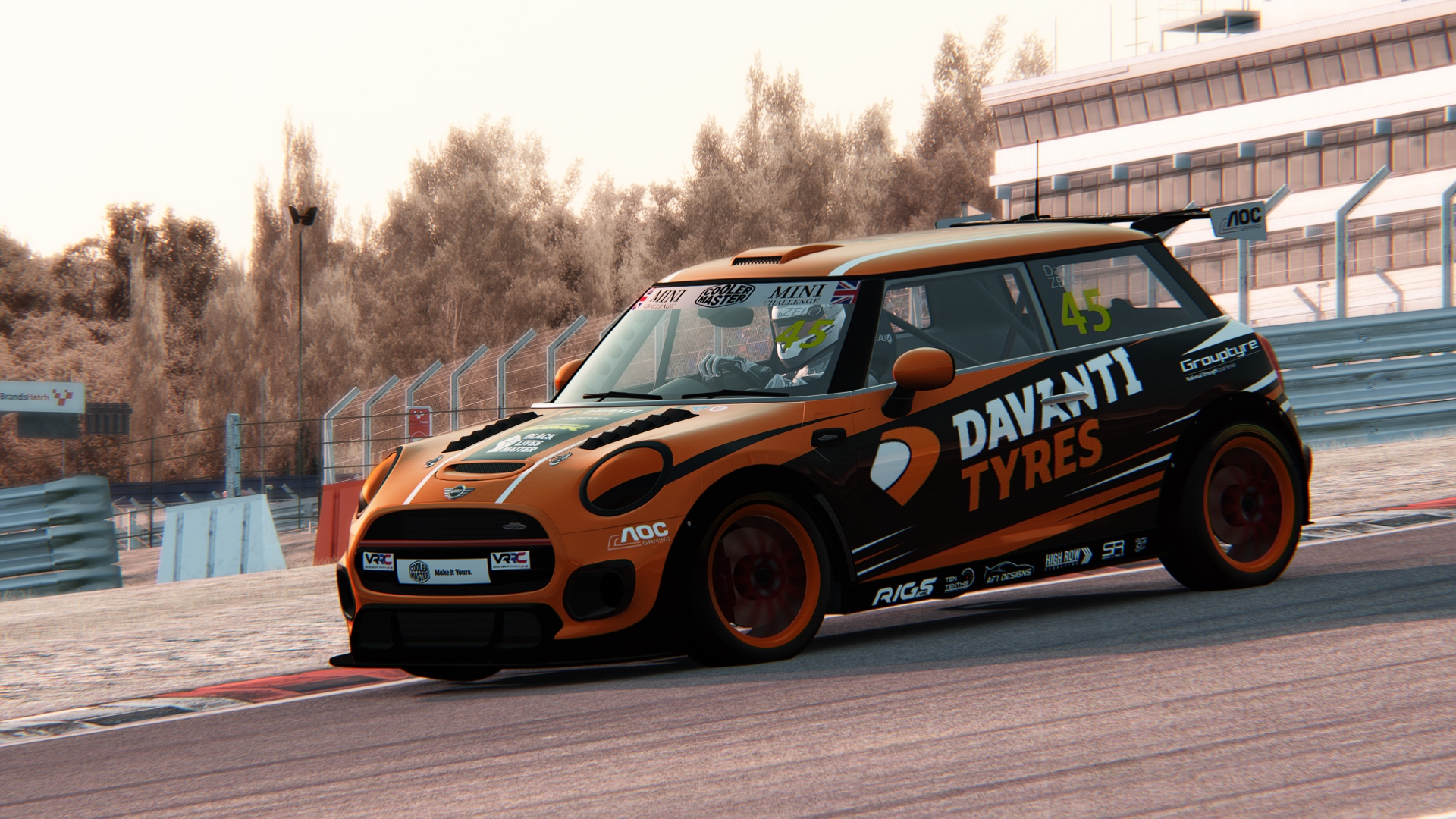 Davanti-supported driver Zelos to race in Mini Challenge eSeries