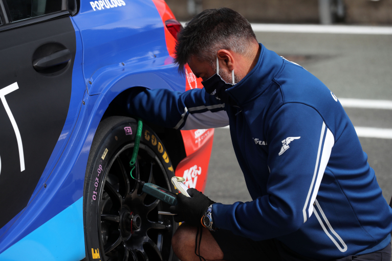 5 more years: BTCC extends Goodyear tyre supply