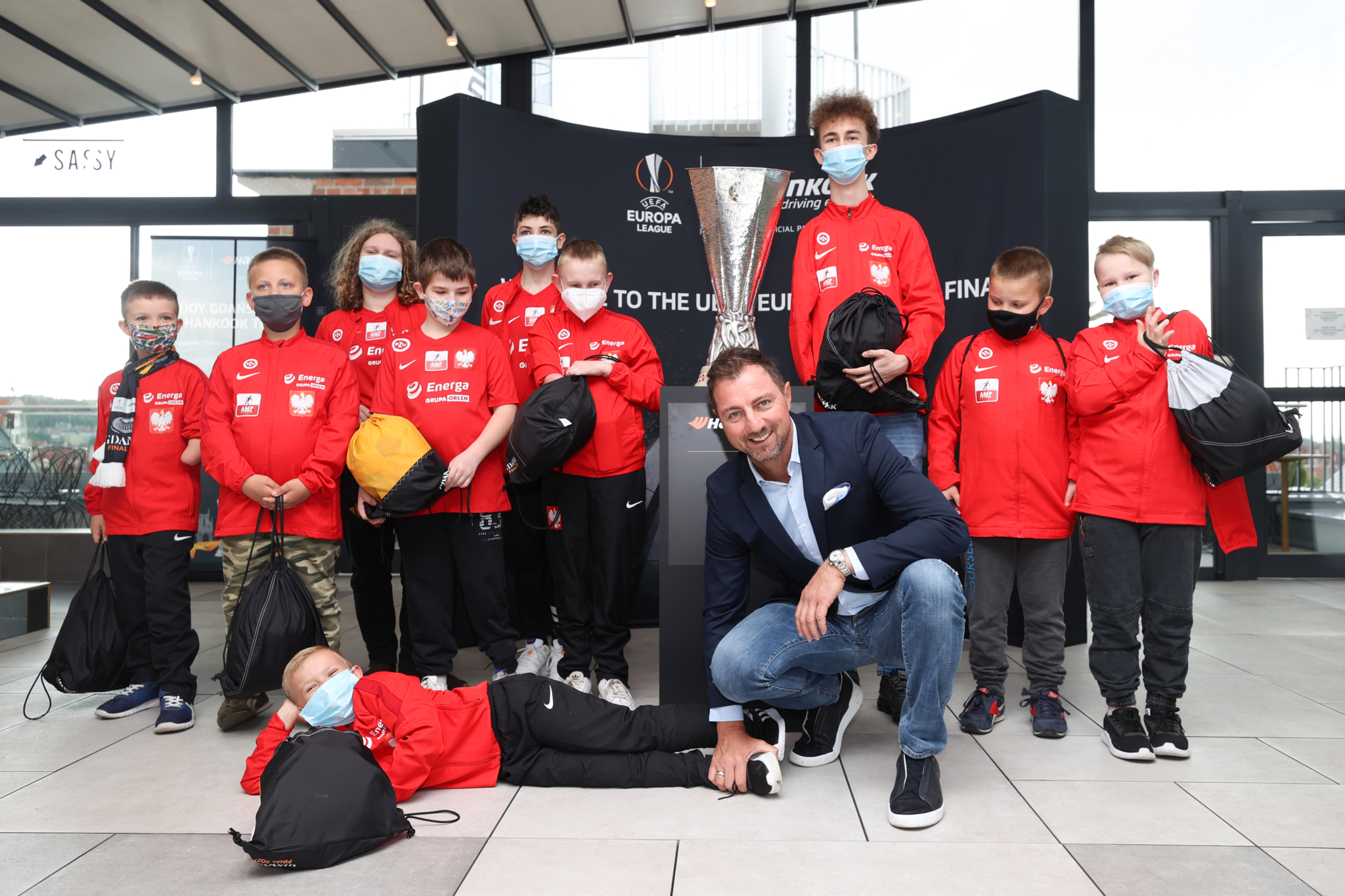 Hankook surprises children with Europa league final tickets