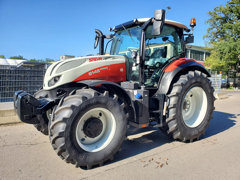 Continental supplying Steyr tractor ranges