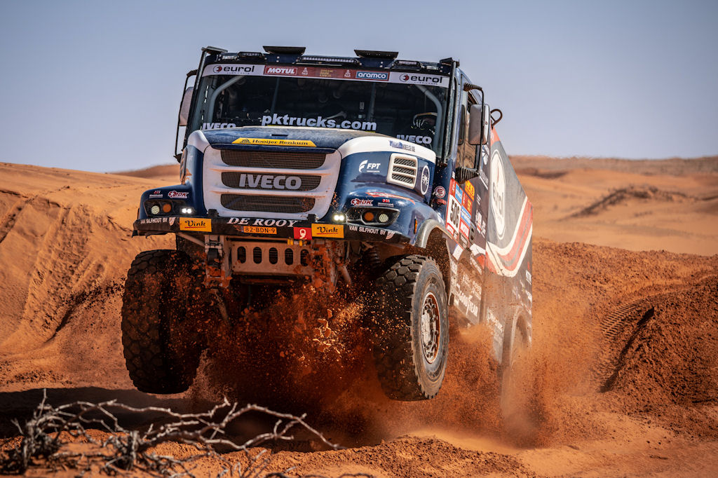 Team De Rooy win another Dakar victory for Goodyear tyres - Tyrepress