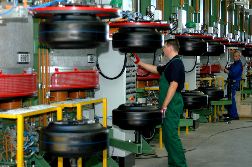 Russia: Premium tyre makers bear brunt of 15% market decline