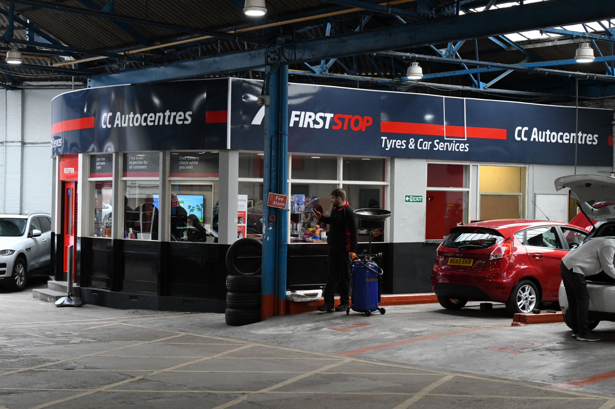 Wolverhampton garage joins First Stop