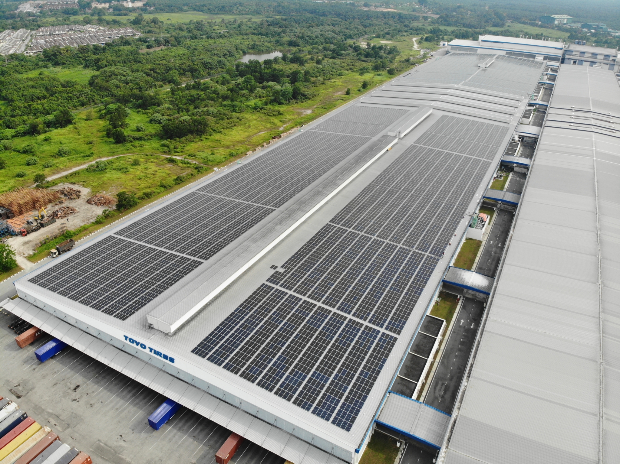 Toyo Tires installs giant solar power plant at Malaysia tyre factory