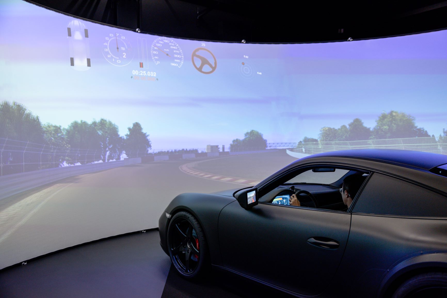 Pirelli opens driving simulator at Virtual Development Centre