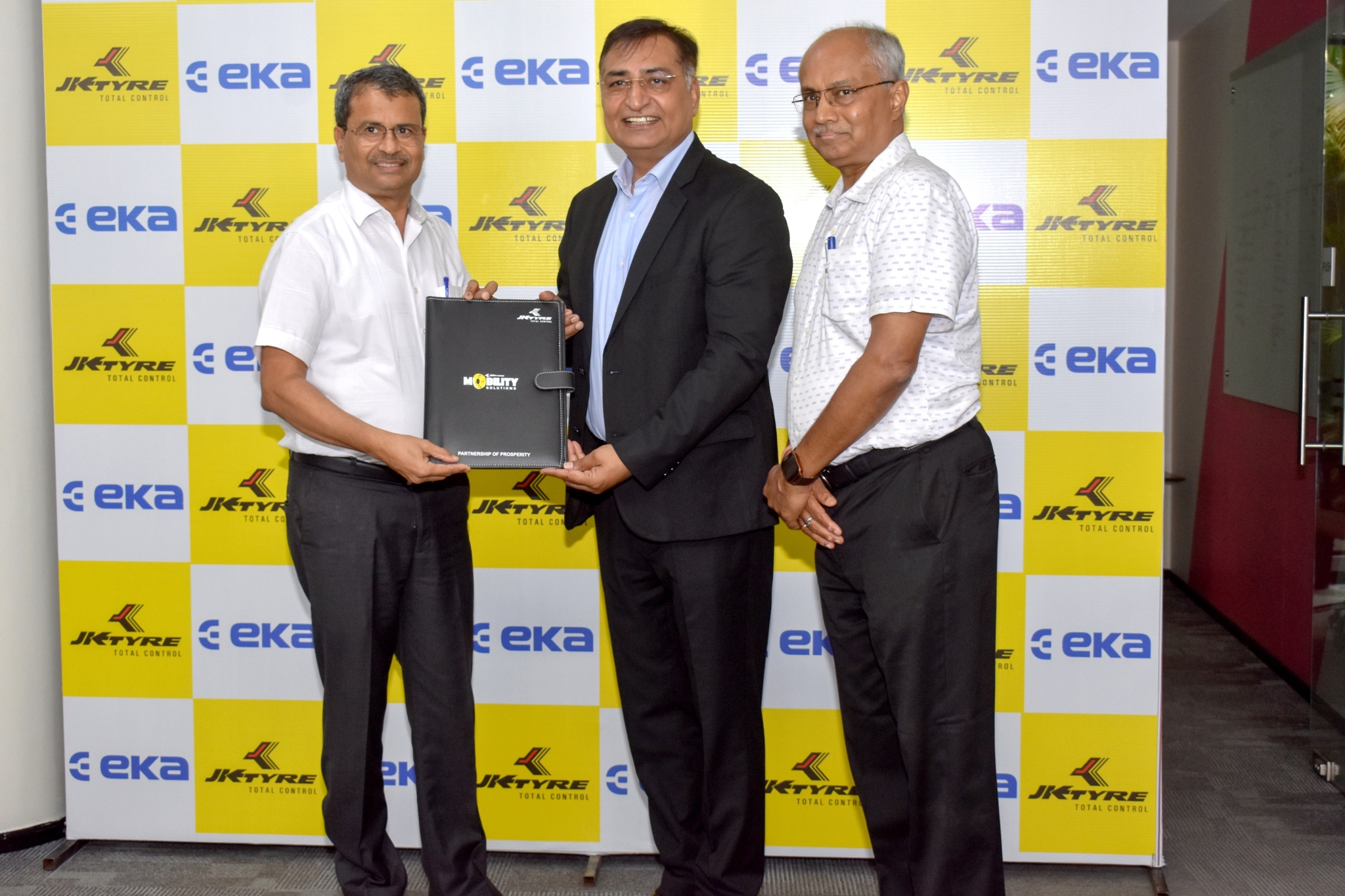 JK Tyre partners with EV firm EKA Mobility
