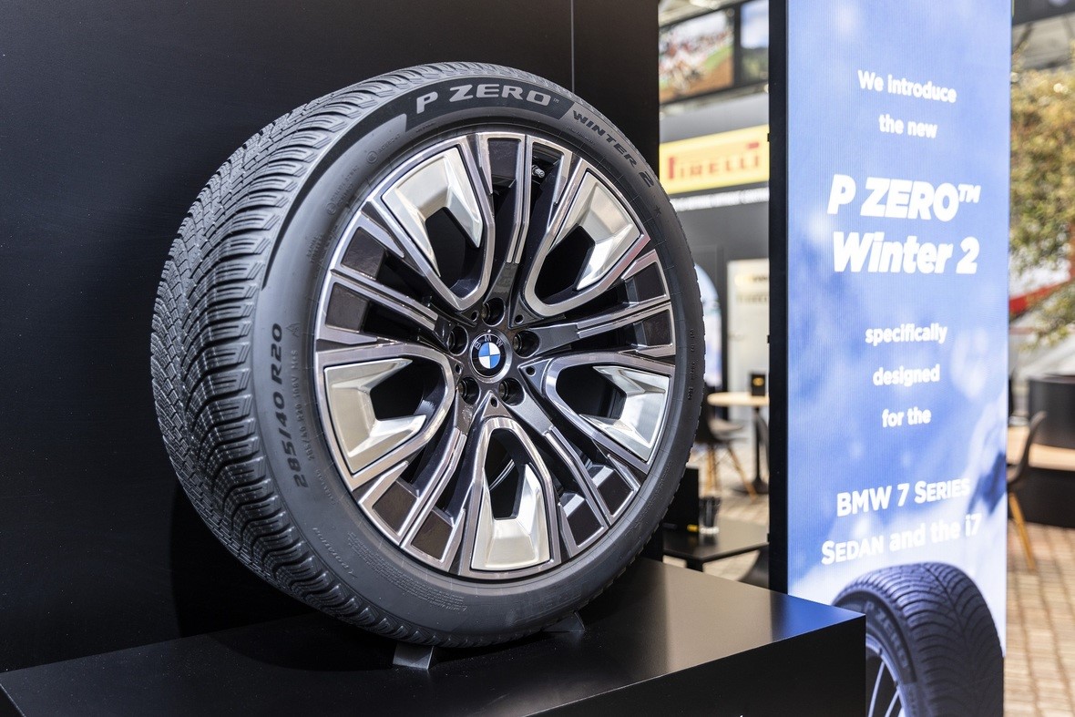 Pirelli develops exclusive P Zero Winter 2 for BMW 7 series
