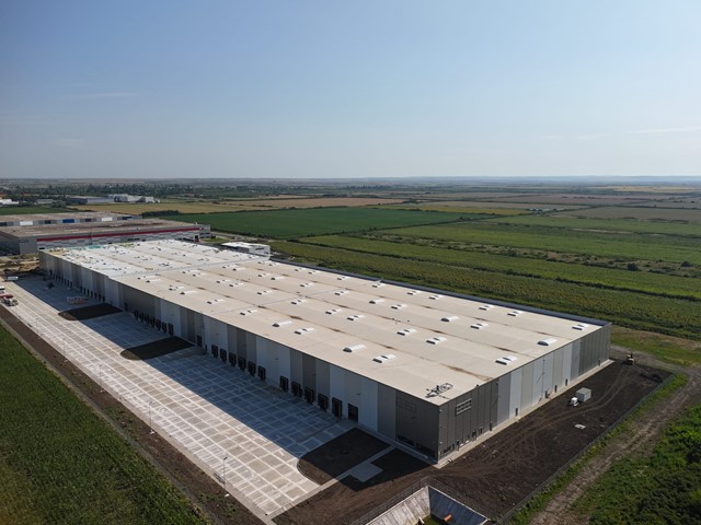 Continental secures additional warehouse space for Romania tyre plant