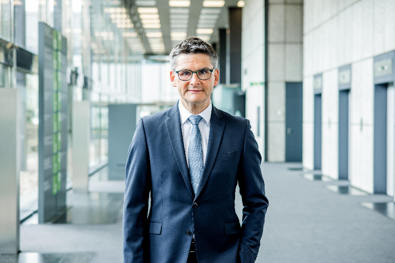 5 more years for Koelnmesse COO Frese